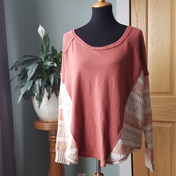 Free People Sweaters - NWOT Free People Beautiful Sinner Pullover
